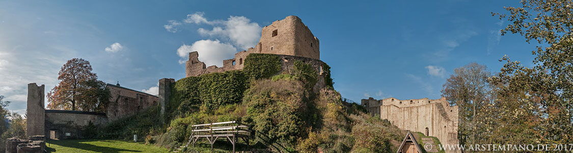 Burgruine Frauenstein, Panorama Burghof